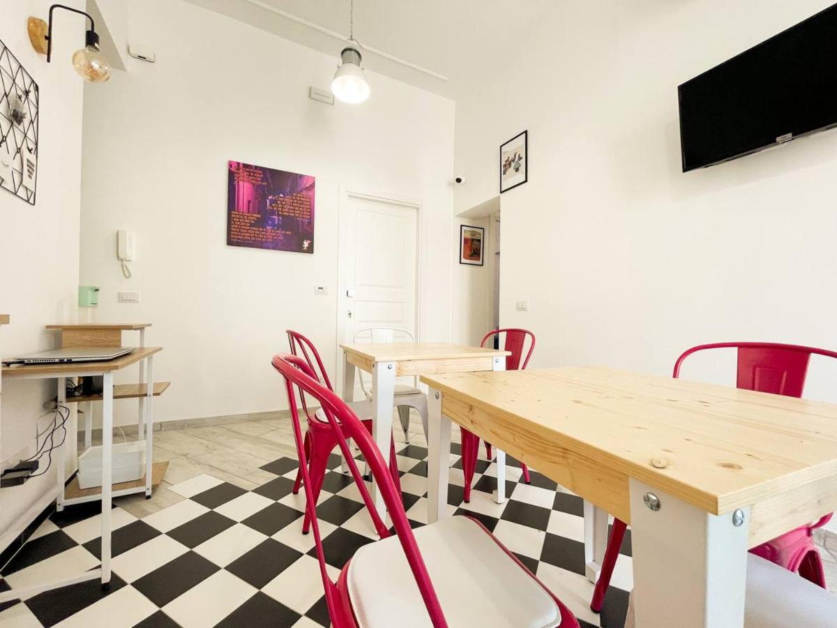 Acomodação com café da manhã  Barock Palermo